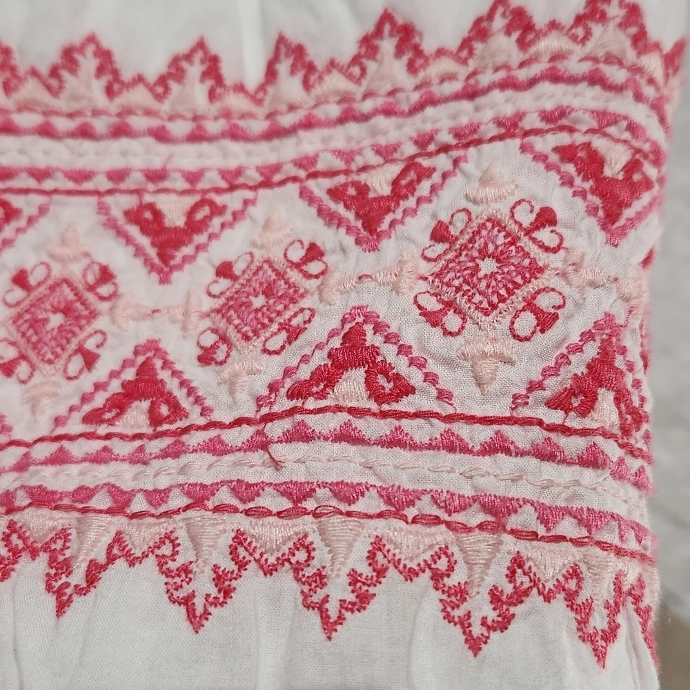 Gap XSP long sleeve white cotton peasant tunic with boho berry pink embroidery - Picture 4 of 5